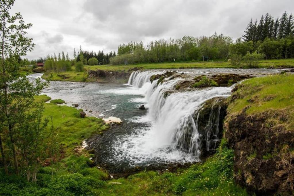 Apartmán Heitharbrun Hverageroi Exteriér fotografie